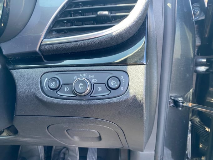2025 Vauxhall Mokka X