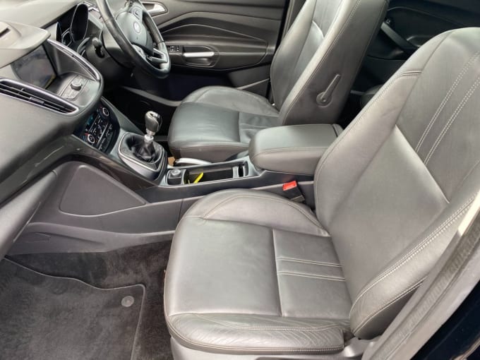 2025 Ford C-max