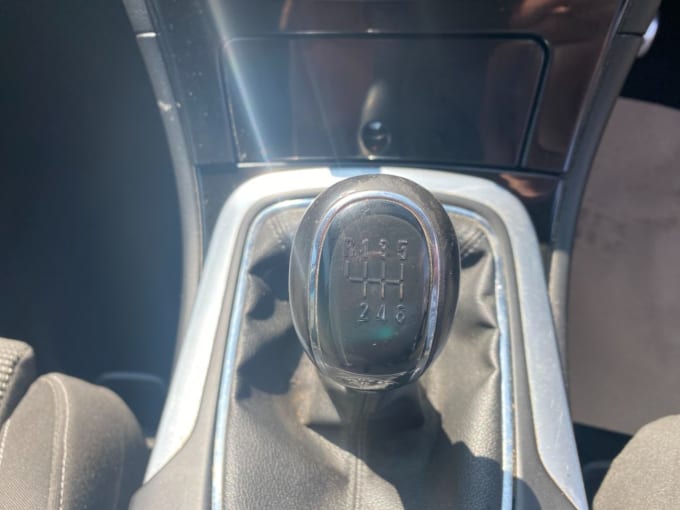 2025 Vauxhall Insignia