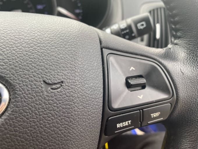 2025 Kia Rio