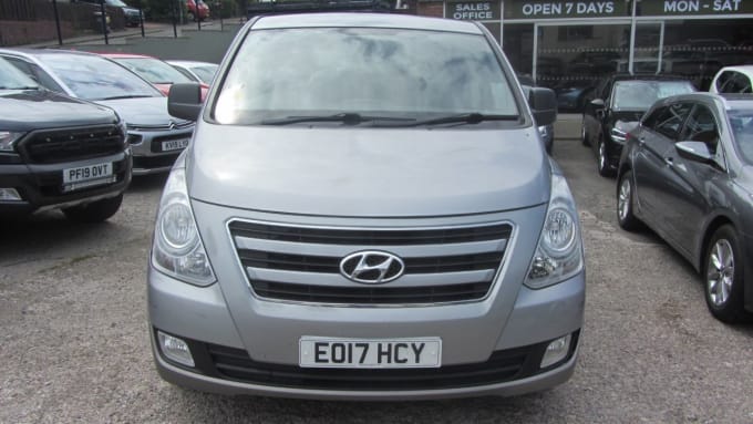 2025 Hyundai I800