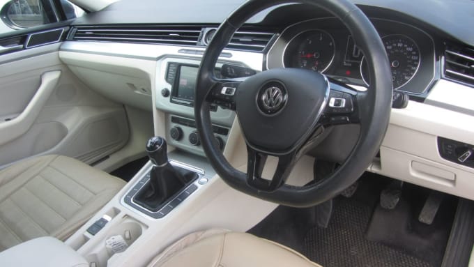 2025 Volkswagen Passat