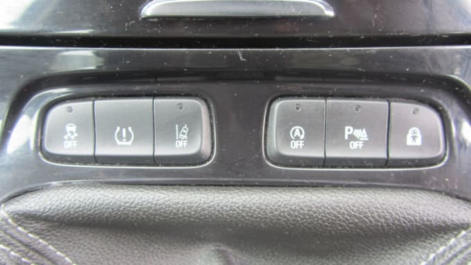2025 Vauxhall Grandland X