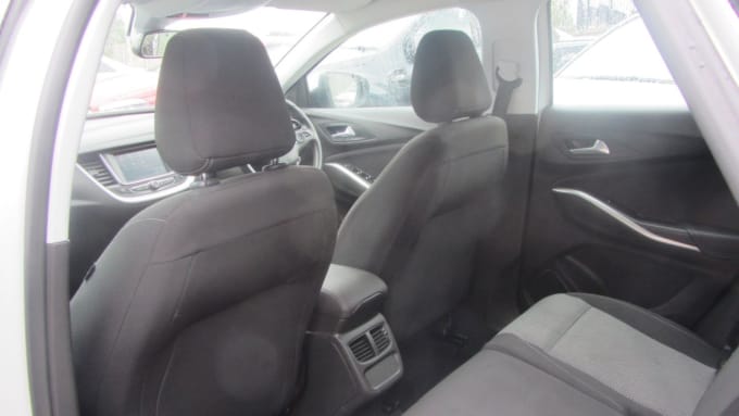 2025 Vauxhall Grandland X