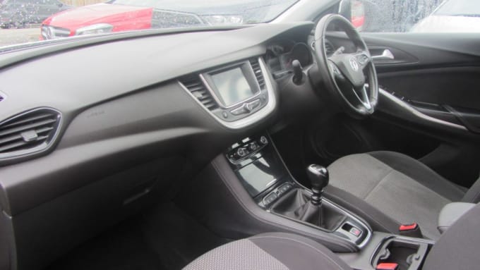 2025 Vauxhall Grandland X