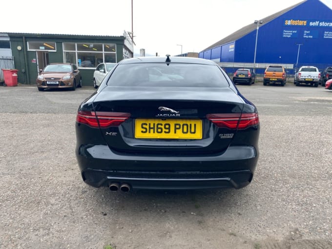 2025 Jaguar Xe