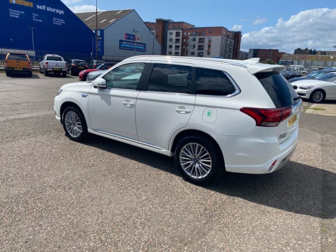 2025 Mitsubishi Outlander