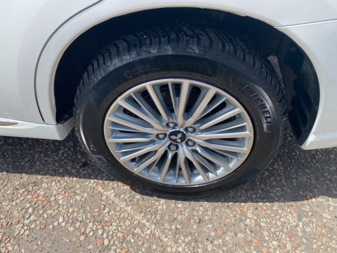 2025 Mitsubishi Outlander