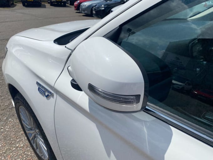 2025 Mitsubishi Outlander