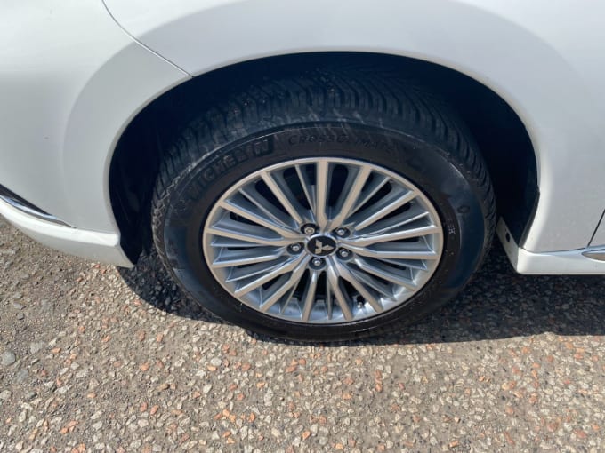 2025 Mitsubishi Outlander