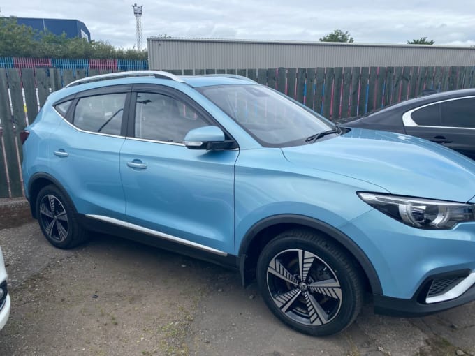 2025 Mg Mg Zs