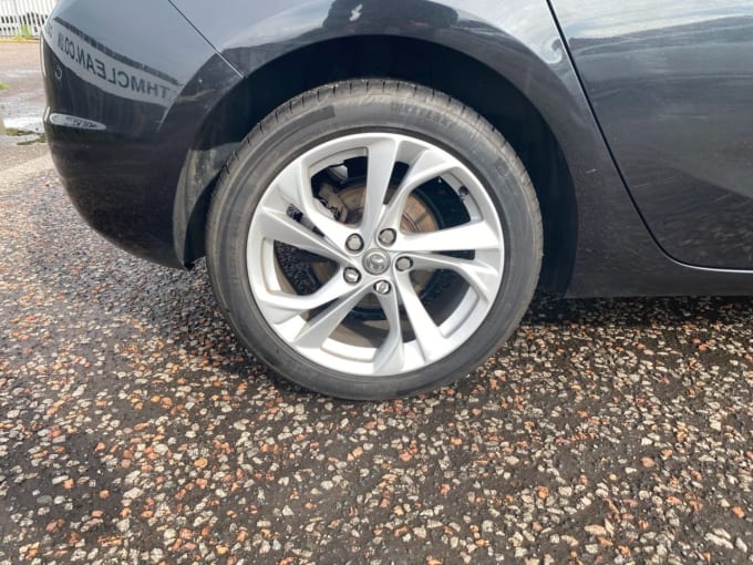 2025 Vauxhall Astra