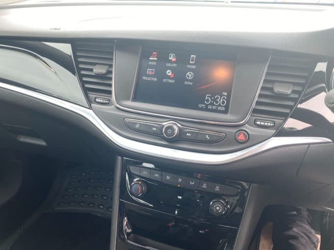 2025 Vauxhall Astra