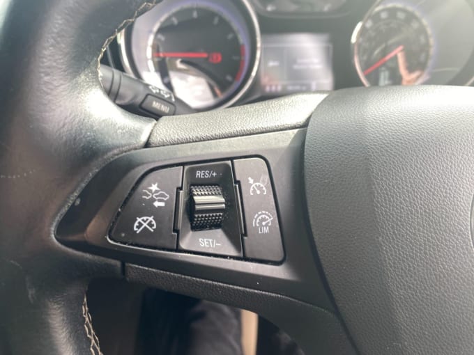 2025 Vauxhall Astra