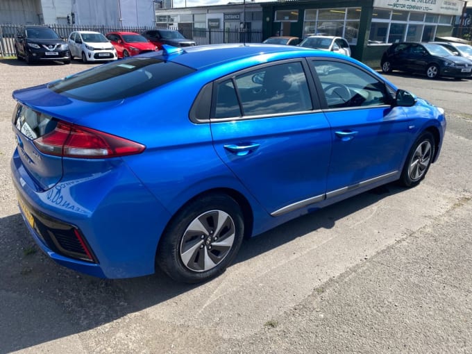 2025 Hyundai Ioniq