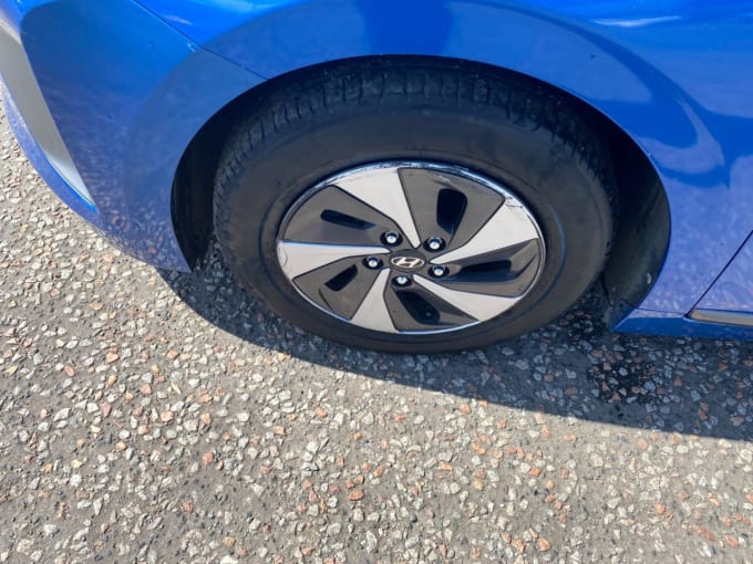 2025 Hyundai Ioniq