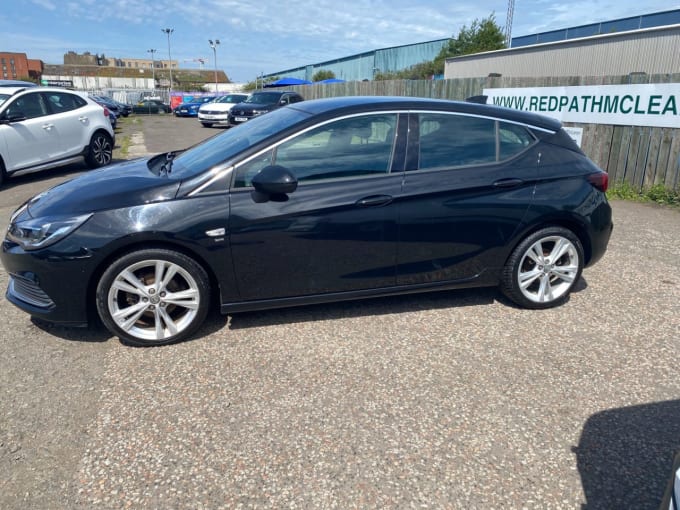 2025 Vauxhall Astra