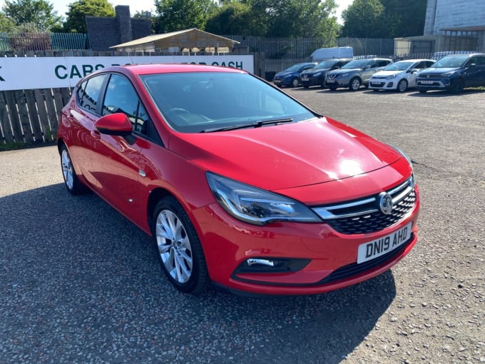 2025 Vauxhall Astra