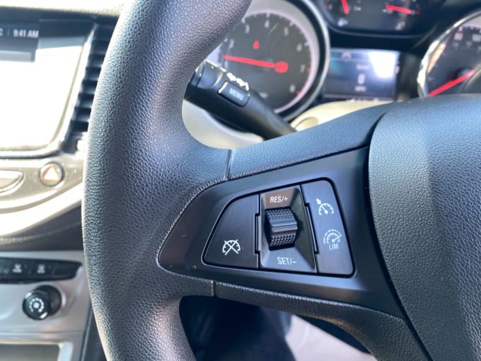2025 Vauxhall Astra