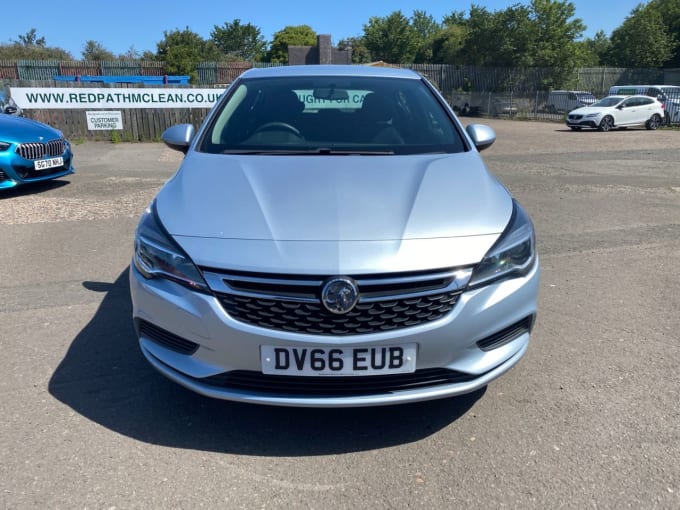 2025 Vauxhall Astra