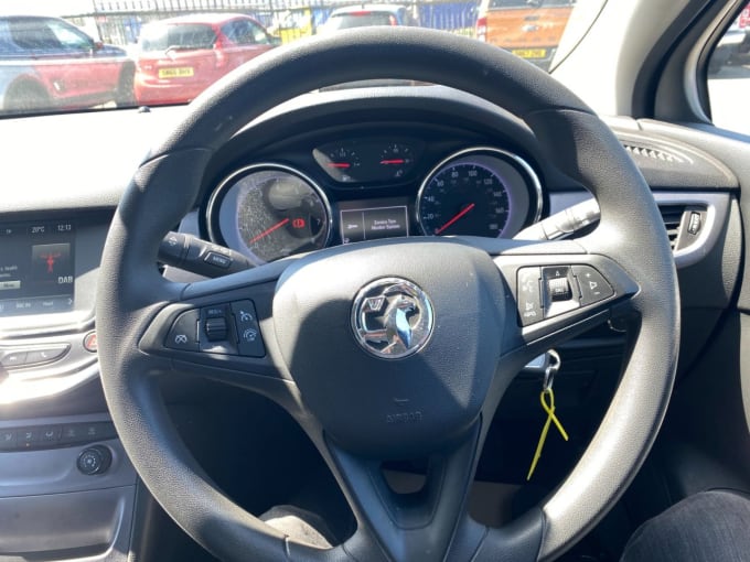 2025 Vauxhall Astra