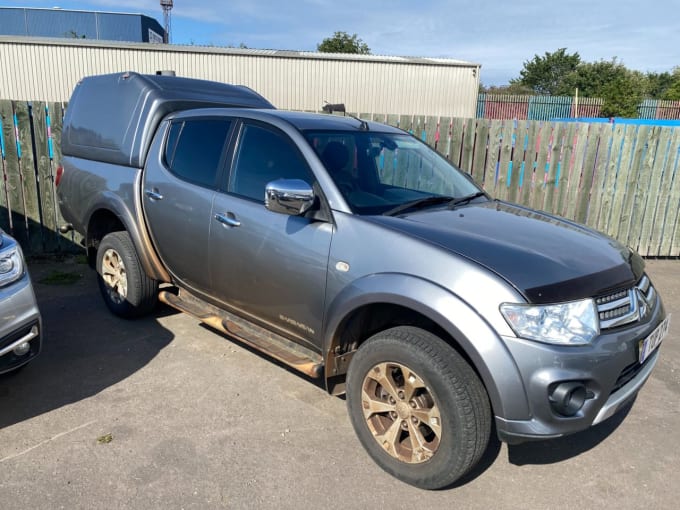 2025 Mitsubishi L200