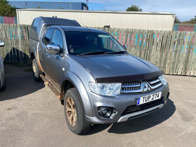 2025 Mitsubishi L200