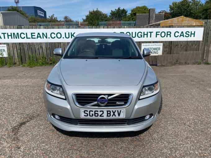 2025 Volvo S40