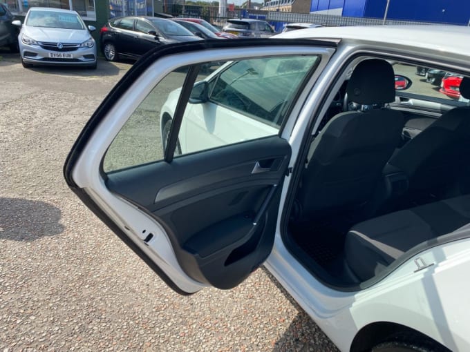 2025 Volkswagen E-golf