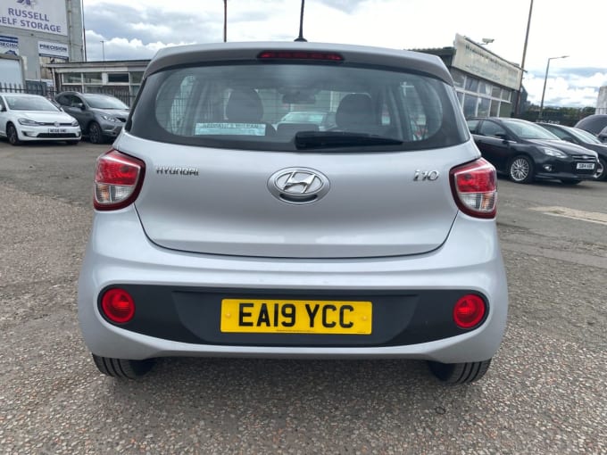 2025 Hyundai I10