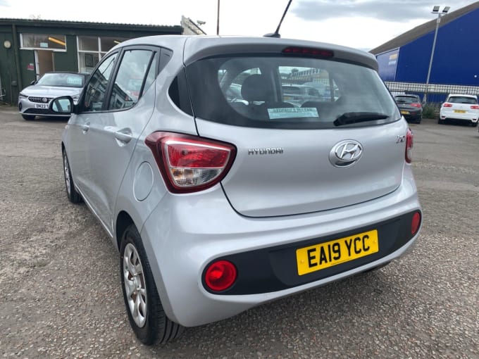 2025 Hyundai I10