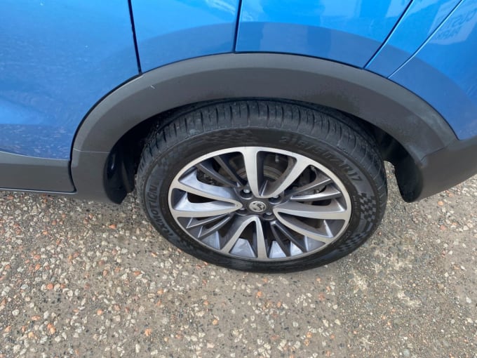 2025 Vauxhall Crossland X