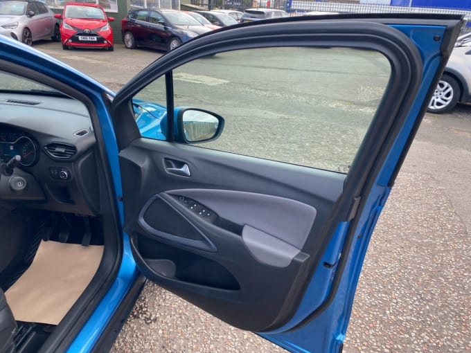 2025 Vauxhall Crossland X