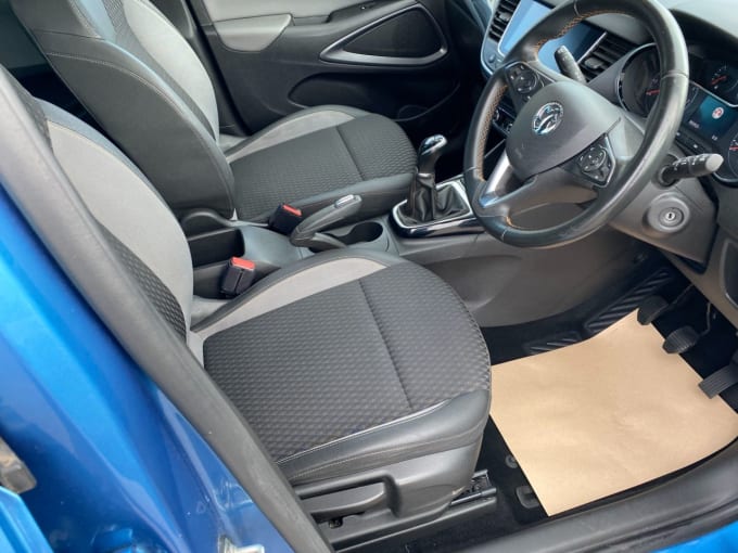 2025 Vauxhall Crossland X