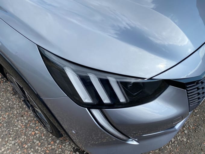 2025 Peugeot 208