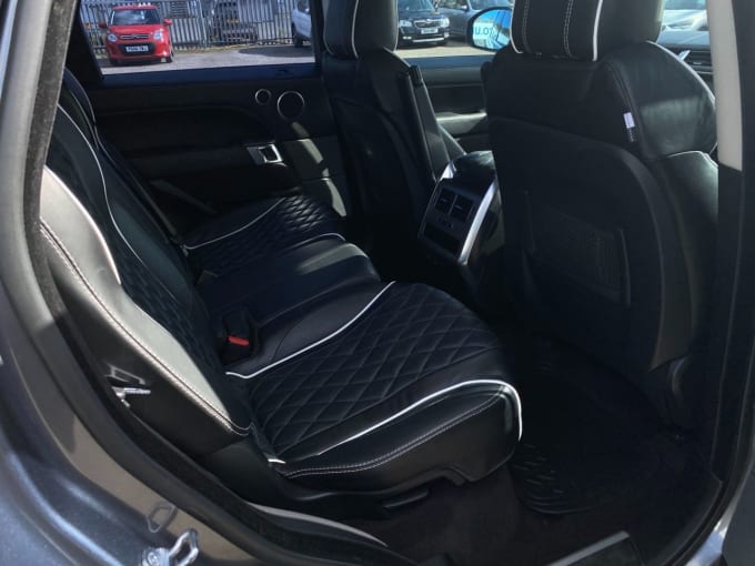 2025 Land Rover Range Rover Sport