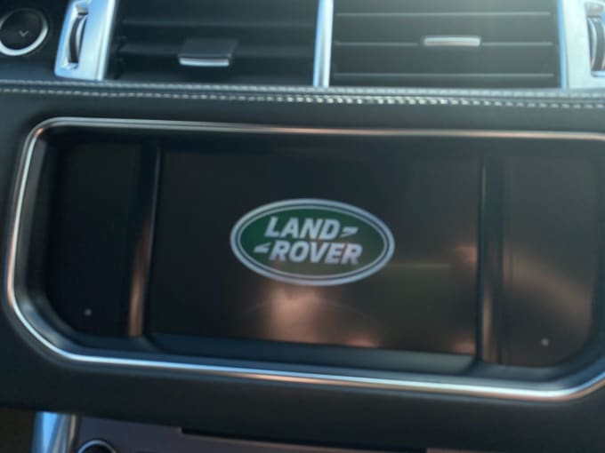 2025 Land Rover Range Rover Sport