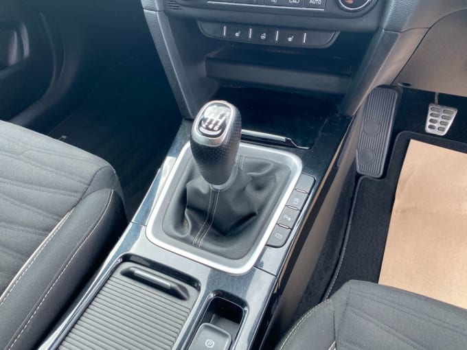2025 Kia Proceed