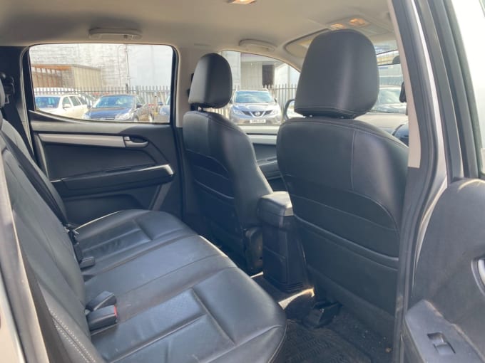 2025 Isuzu D-max