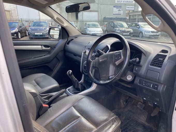 2025 Isuzu D-max