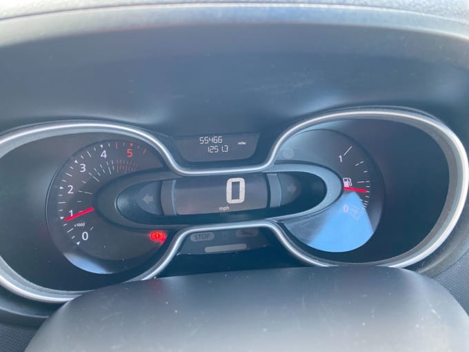 2025 Renault Trafic