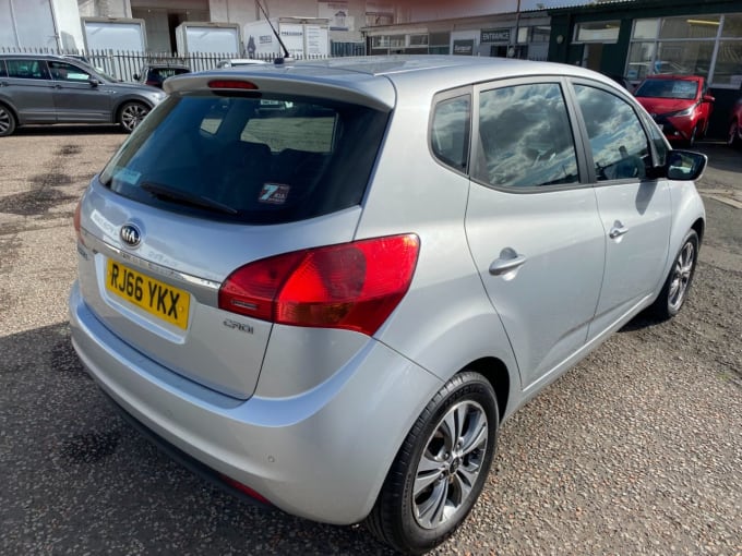 2017 Kia Venga