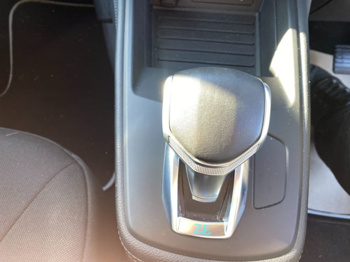 2025 Renault Zoe