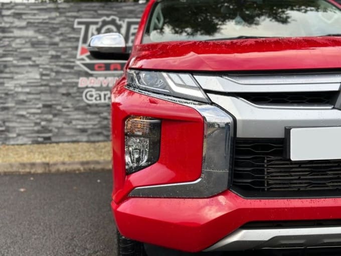 2021 Mitsubishi L200