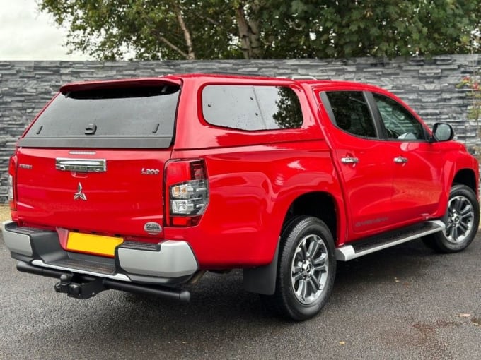 2021 Mitsubishi L200