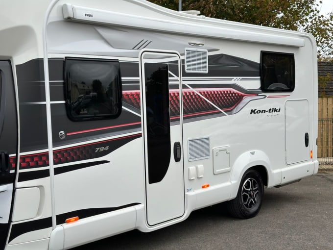 2020 Ford Transit Custom