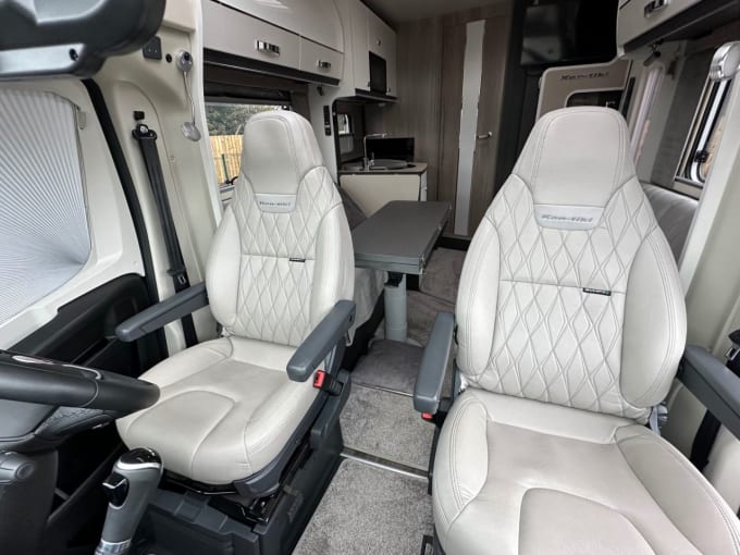 2020 Ford Transit Custom