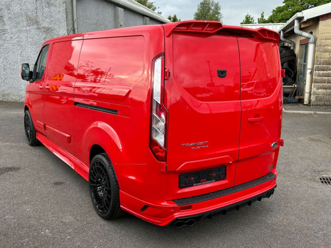 2023 Ford Transit Custom