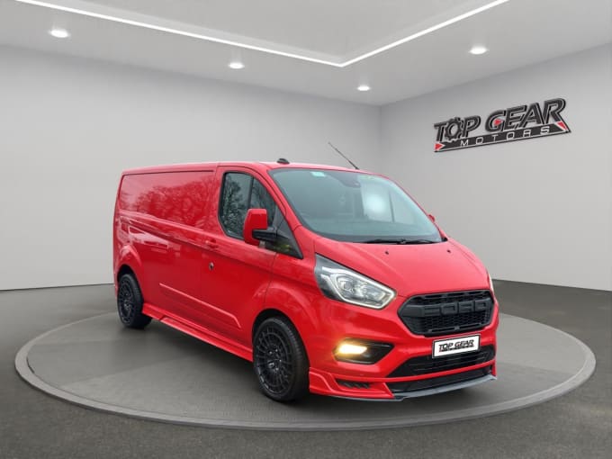 2023 Ford Transit Custom