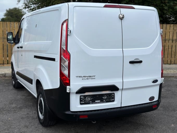 2024 Ford Transit Custom